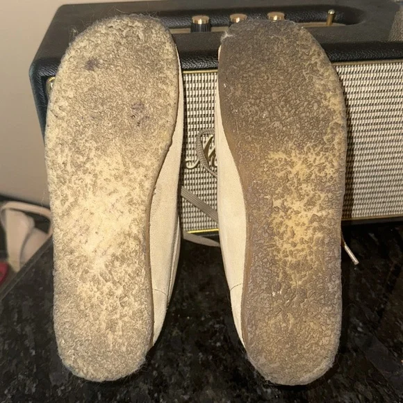 Clark Shoes Womens Size 6M Original Wallabee 35395 Sand Suede Boot worn ONCE!! - Picture 7 of 7